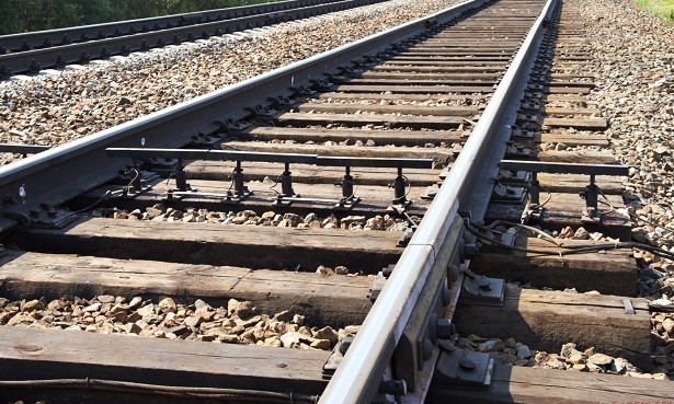 Поезд "Запорожье-Киев" экстренно остановили из-за самоубийцы
