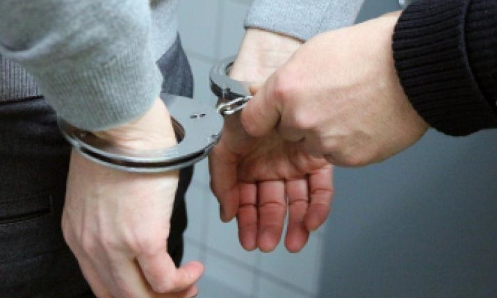 В Запорзской области чиновника задержали в своем кабинете при получении денег (ФОТО)