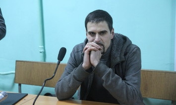 В Запорожье судили журналиста, который покусал полицейских