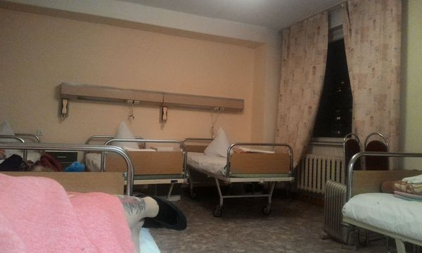 Жители Запорожья жалуются на состояние больничных палат (ФОТО)