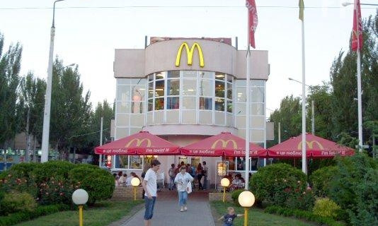Ремонт «McDonalds» затянется на неопределенный срок