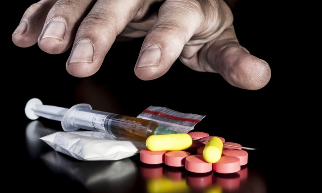 Наркотики в Запорожье предлагают оригинальным способом (ФОТО)