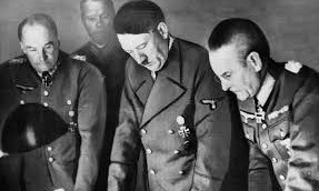 Гитлер в Запорожье: опубликованы уникальные снимки времен оккупации
