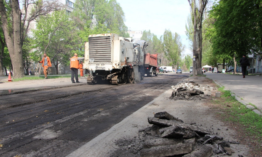 Как проходит ремонт дороги на Исторической (ФОТО)