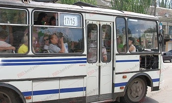 В Запорожской области мужчине стало плохо за рулем автобуса с пассажирами