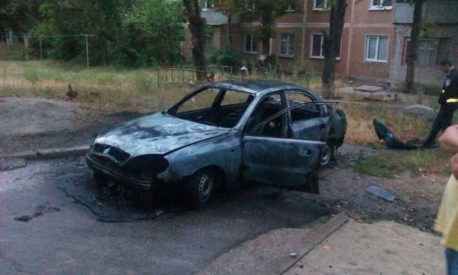 Сегодня в Запорожье сгорел "Ланос" без... аккумулятора (ФОТО)