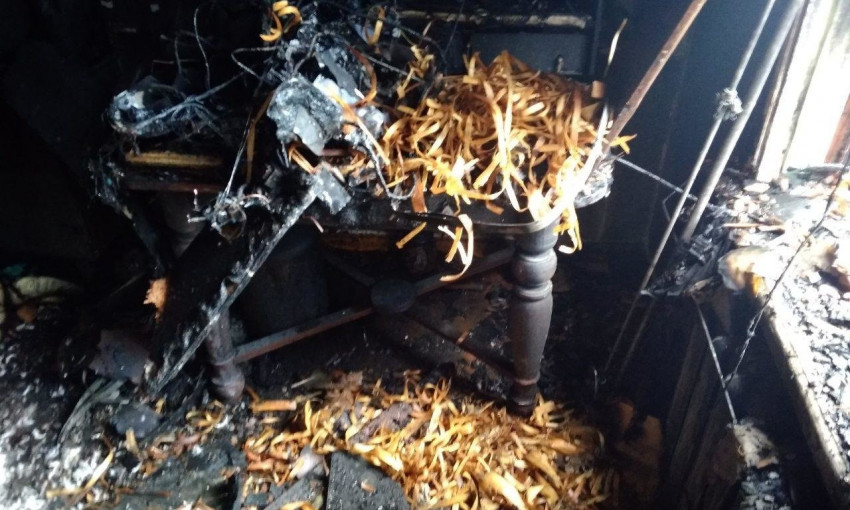 На Кичкасе пожар в доме, есть пострадавший (ФОТО)