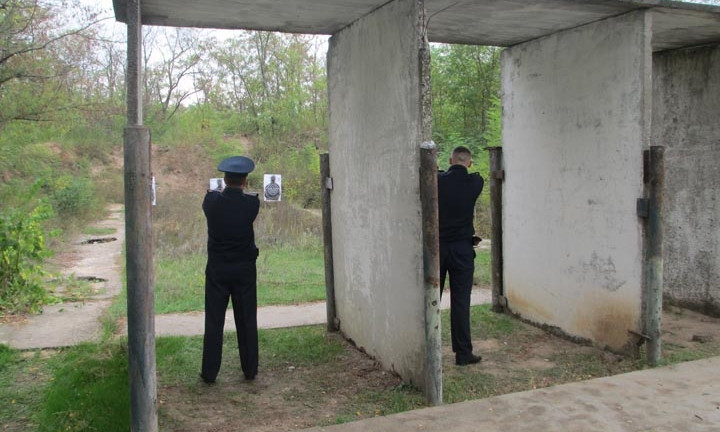 В Запорожской области полицейским пришлось стрелять