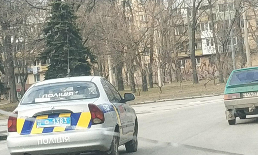 В Запорожье полицейские устроили беспредел на дороге