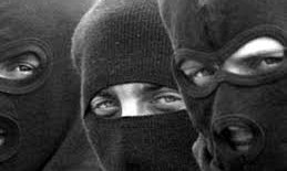 В Запорожье неизвестные в масках напали и ограбили склад