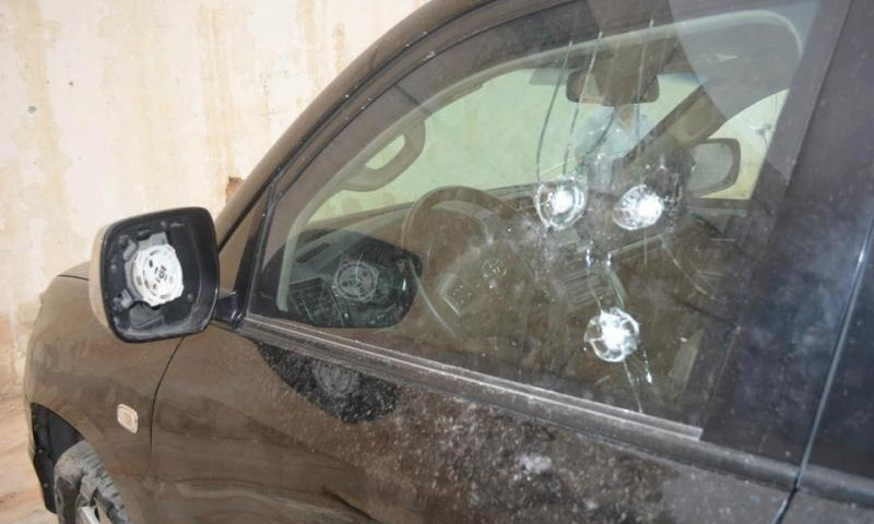 На Ватутина обстреляли легковой автомобиль