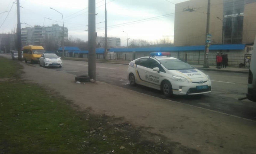 В Запорожье маршрутчик вызвал полицию, потому что не хотел везти школьника (ФОТО)