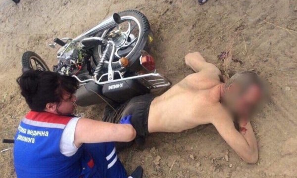 В Запорожской области разбился мотоциклист в состоянии алкогольного опьянения (ФОТО 18+)