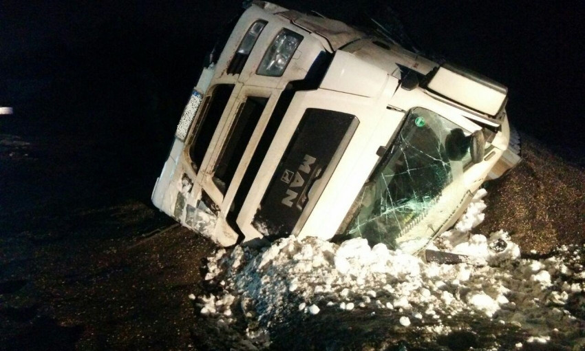 Ночью произошла трагедия на Ореховском шоссе (ФОТО)
