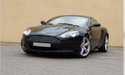 Житель Запорожья стал обладателем элитного авто Aston Martin
