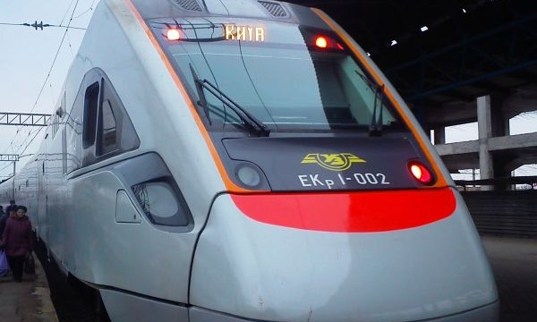 В запорожском поезде чуть не умер пассажир