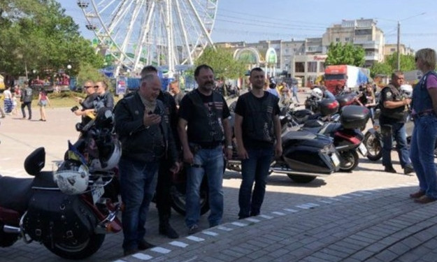 В курортном Бердянске состоялся парад байкеров (ФОТО)
