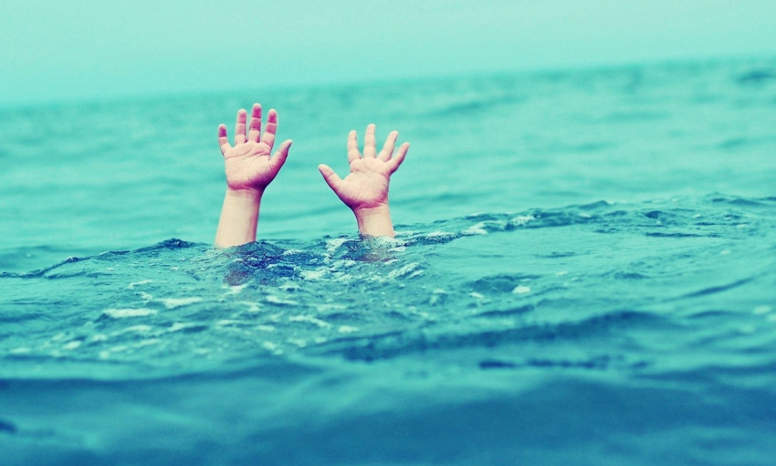 Трагический отдых: В Кирилловке утонул трёхлетний ребёнок