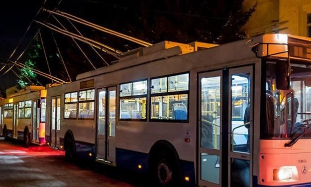 Жители Запорожья хотят, чтобы в городе появился ночной транспорт