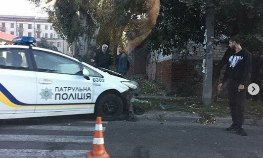 Машина патрульной полиции Запорожья попала в ДТП (ФОТО)