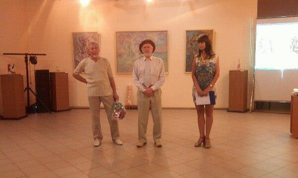 В Бердянске открыли выставку знаменитого скульптора