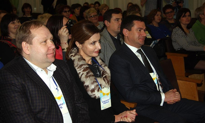 Эксклюзивные фото сегодняшнего визита Порошенко в Запорожье