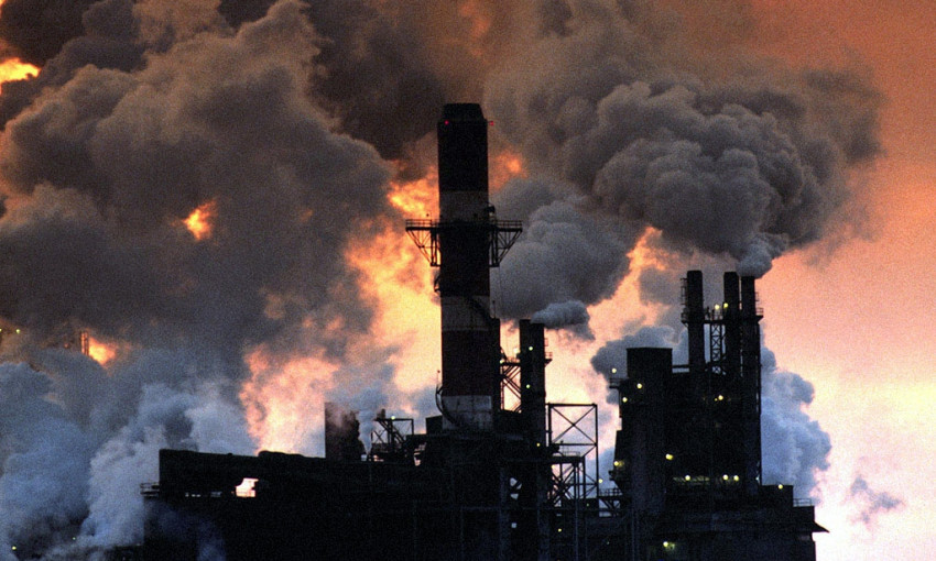 Запорожцы просят Кабмин сократить заводские выбросы