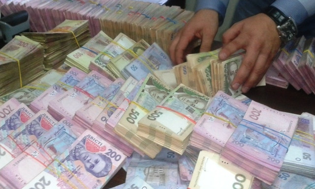 В Запорожье преступники "заработали" обманным путем почти два миллиона гривен