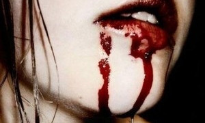 В запорожском ночном клубе женщине изрезали лицо битой бутылкой