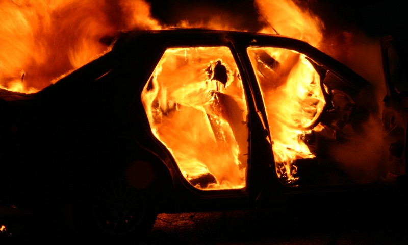 В Запорожской области сгорели два автомобиля