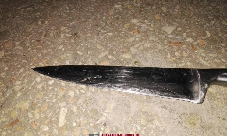 В Запорожье отец напал на своего ребенка с ножом (ФОТО)