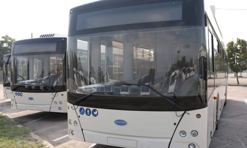 В Запорожье прибыли 5 троллейбусов с автономным ходом