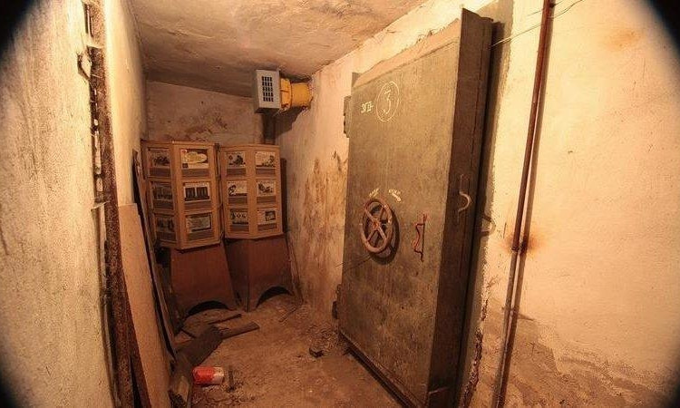 В Запорожье проверили состояние подземных убежищ