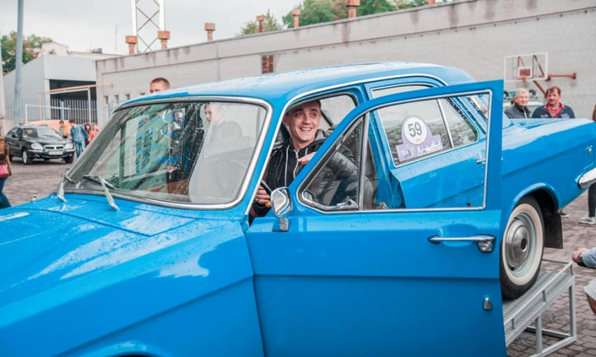 Запорожец выиграл ретро-автомобиль в лотерею (ФОТО)