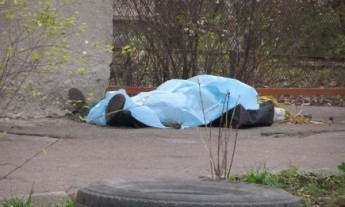 В Запорожской области около дома найден труп