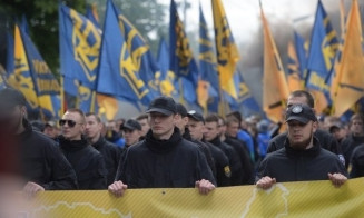 "Азов" и "Свобода" готовят массовые марши