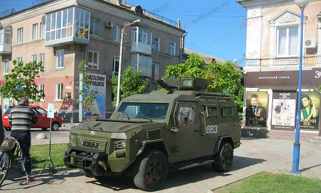 Фотофакт: военная техника в Бердянске