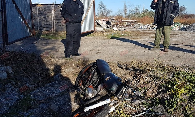 В Запорожской области двое подростков попали в аварию на мотоцикле (ФОТО)