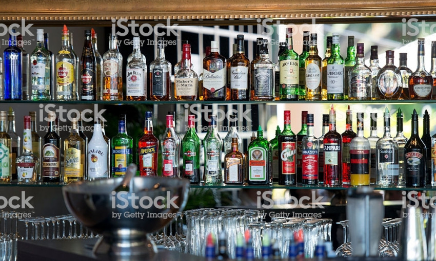 В Запорожье разрешили продавать алкоголь ночью