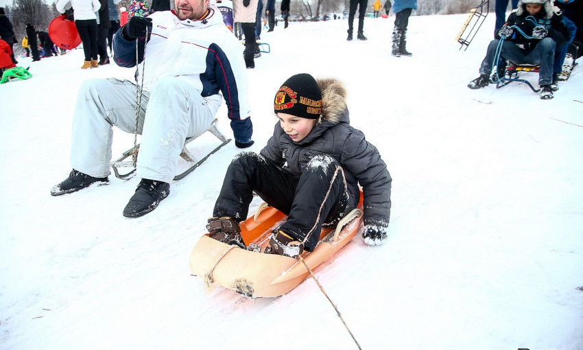 Запорожская "Радуга" превратилась в горнолыжный спуск