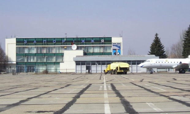 Аэропорт Запорожья полностью закрылся на ремонт