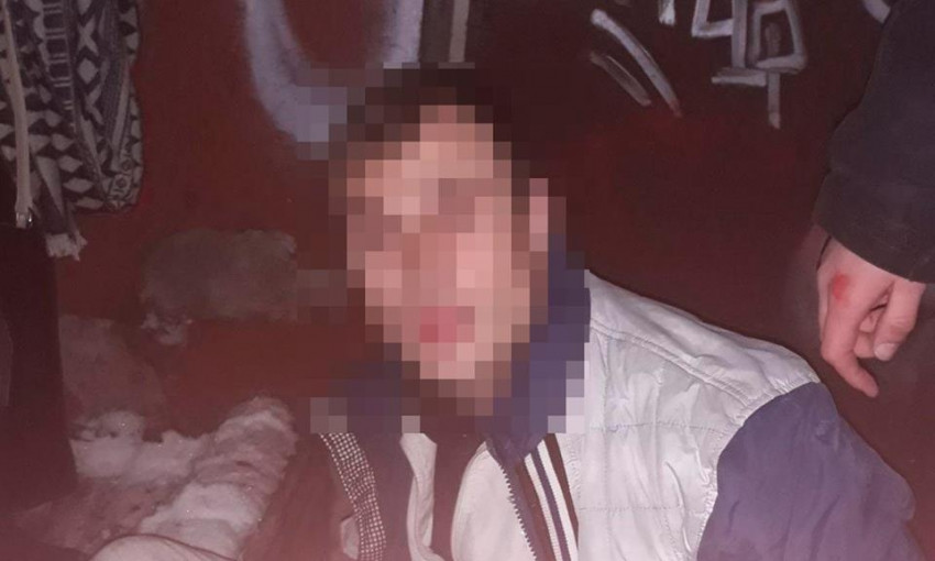 Таксист задержал грабителя, который избил свою жертву (ФОТО)