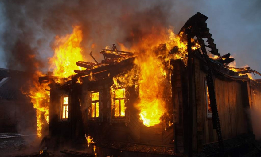 В Запорожской области тушили крупный пожар 