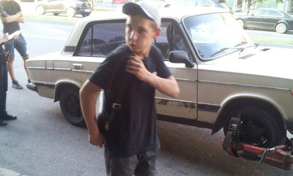 15-летний паренёк ездил на арестованном авто по Соборному