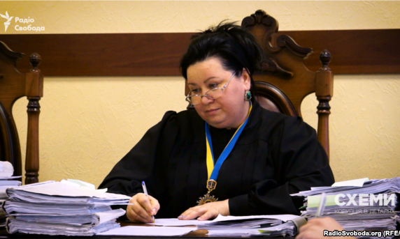 Что задекларировала мать запорожского прокурора