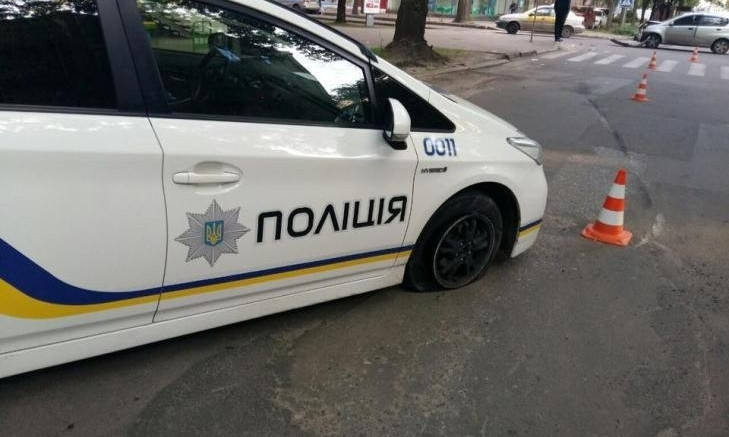 Авария в Запорожье: полицейские стали участниками ДТП (ФОТО)