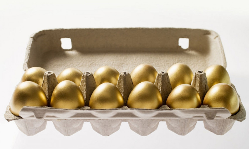 В Запорожье стремительно дорожают яйца - к Новому году будут "золотыми"