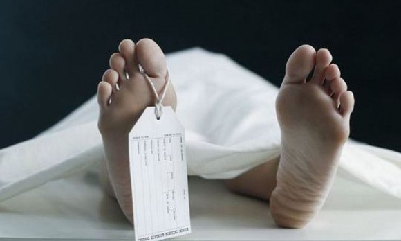В Запорожской квартире нашли неестественно лежащее тело мужчины