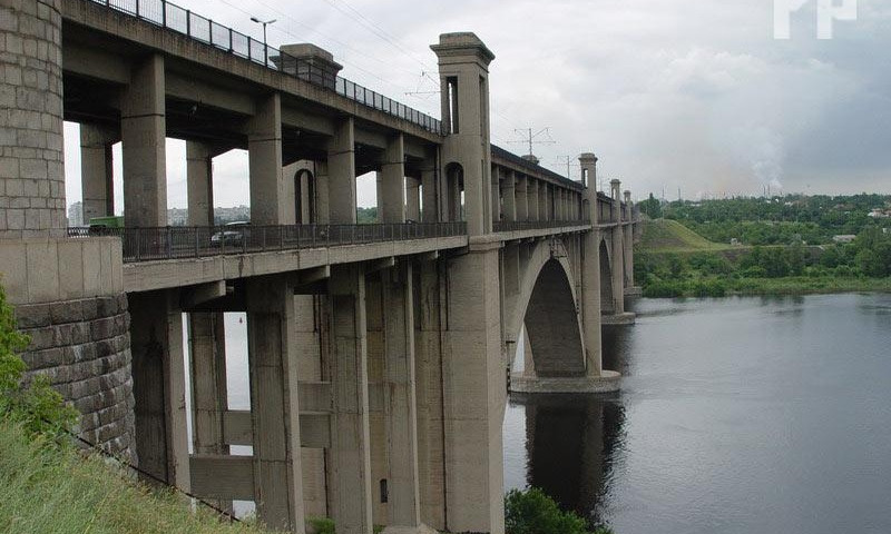 Движение на запорожских мостах снова перекроют