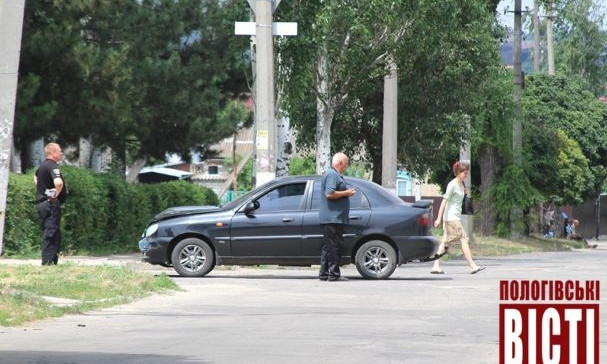 Под Запорожьем автомобиль полиции угодил в аварию (ФОТО)